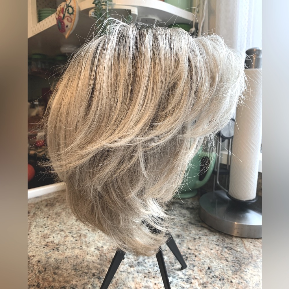 Paula Young Wig “Leslie” in Vanilla Swirl